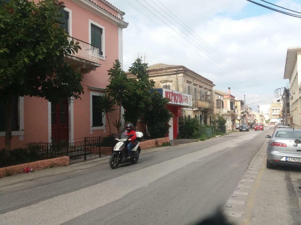 Cozy Near Historic Centre Apartamento *